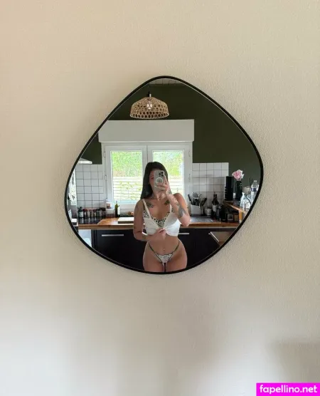 Laurarsi OnlyFans Thumbnail #GVs3NMKEma