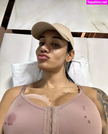 Laurasaenzfree OnlyFans Thumbnail #K5rK7lbFR2