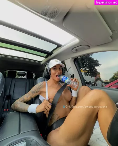 Laurasaenzfree OnlyFans Thumbnail #eJU1eC8WoY
