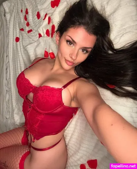 Lauraspicex OnlyFans Thumbnail #x0RydrLQFH