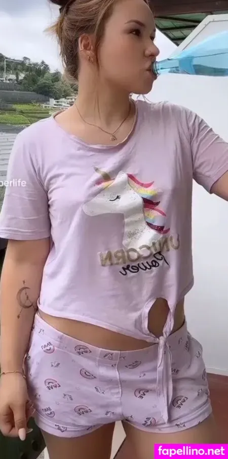 Laurassoberlife OnlyFans Thumbnail #12ifbT3dRk