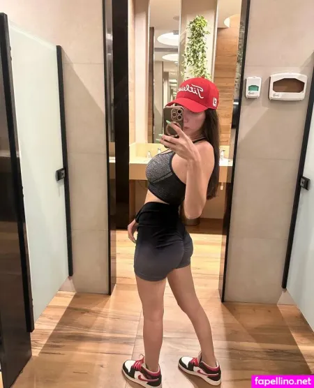 Laurasvault OnlyFans Thumbnail #lXIvraqe6t