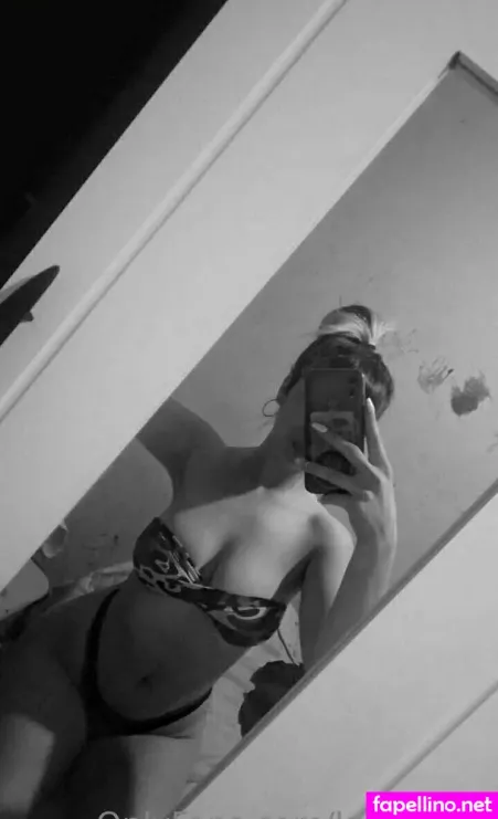 Laurauruz OnlyFans Thumbnail #qE5rU7SnHX