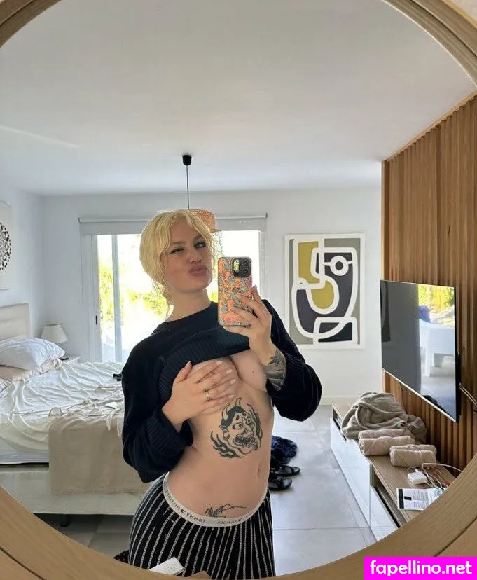 lauravandendriessche Nude Leaked OnlyFans Photo #7TWwYHCeBo