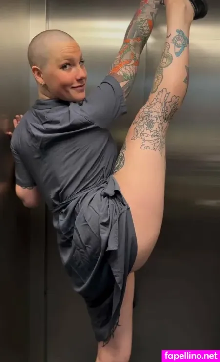 Lauravandendriessche OnlyFans Thumbnail #qlCKZTqnk3