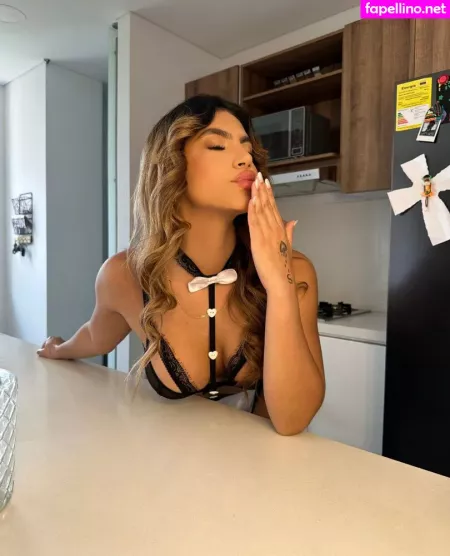 Lauravanegas1 OnlyFans Thumbnail #MYqhBED4aV