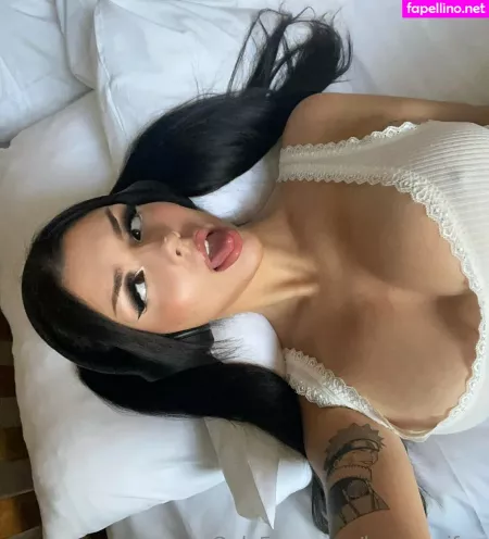 Laurawaifuu 3 OnlyFans Thumbnail #6yDdIBtY8I