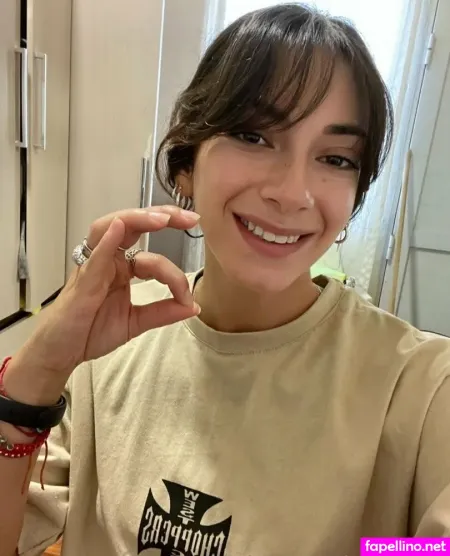 Laurawantsu OnlyFans Thumbnail #Gu9poZfHLu