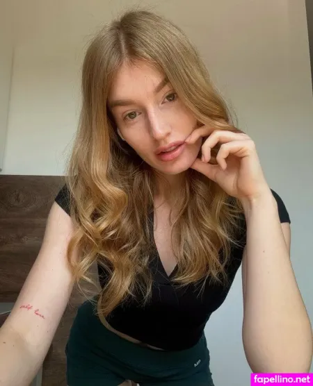 Laurawittner OnlyFans Thumbnail #tWwhx8QAAX