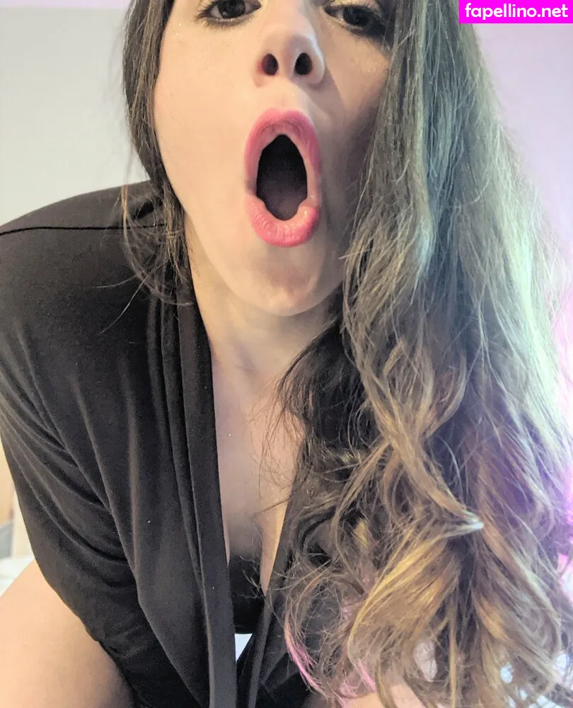 laurachito95, laurawould123 Nude Leaked OnlyFans Photo #R09CWFqbJi