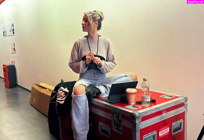 Laure Bv OnlyFans Thumbnail #4DZPvv1zhs