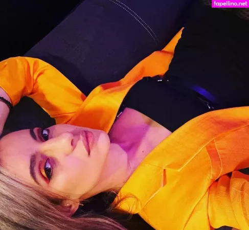 Laure Bv OnlyFans Thumbnail #DY0sLpUKCq