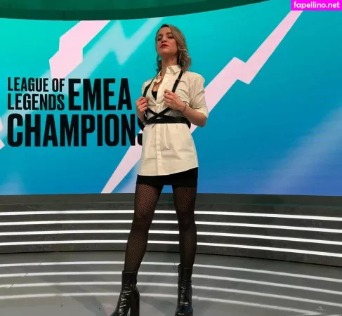 Laure Bv OnlyFans Thumbnail #K2P0Bw27WJ