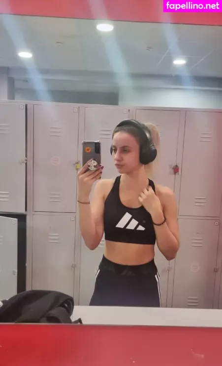 Laure Bv OnlyFans Thumbnail #WIsnpgZ4JC