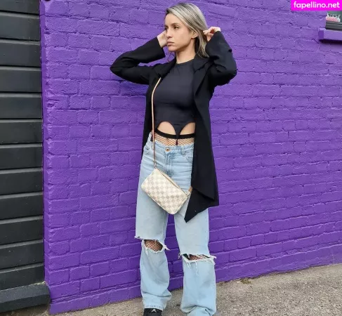 Laure Bv OnlyFans Thumbnail #vCScxx0gvj