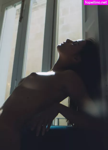 Laure Surlerivage 1 OnlyFans Thumbnail #CYnCPwplFP