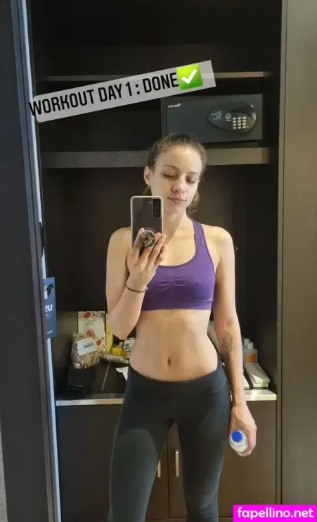 Laure Valee OnlyFans Thumbnail #mvWA9RzJPP