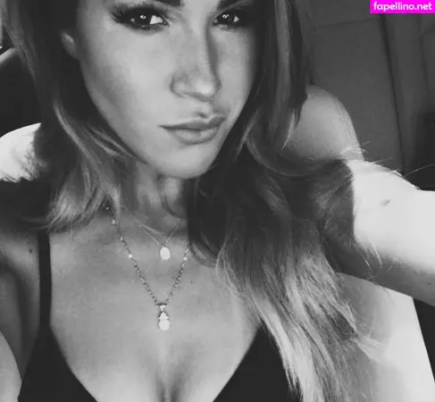 Laureen Pisciotta OnlyFans Thumbnail #46x99wqoIU