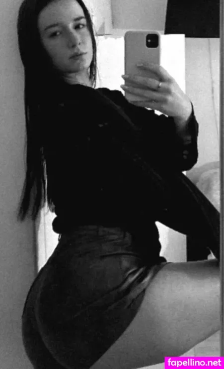 Laureencamelo OnlyFans Thumbnail #05LG8vf474