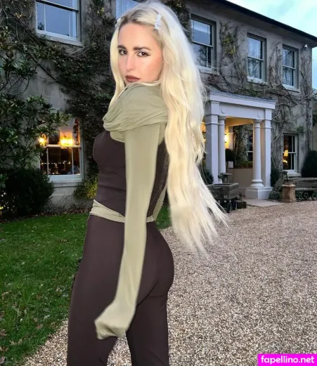 Laurel Arnell Cullen OnlyFans Thumbnail #6RMgfJqUJT