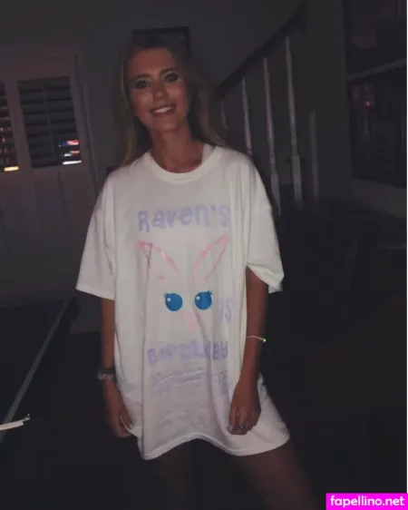 Laurel Whittington OnlyFans Thumbnail #xfO7L5Kis7