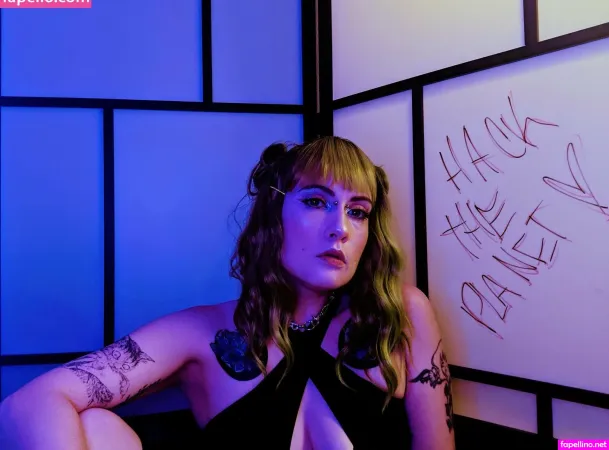 Laurelquarrel OnlyFans Thumbnail #o2QIaZFOwR