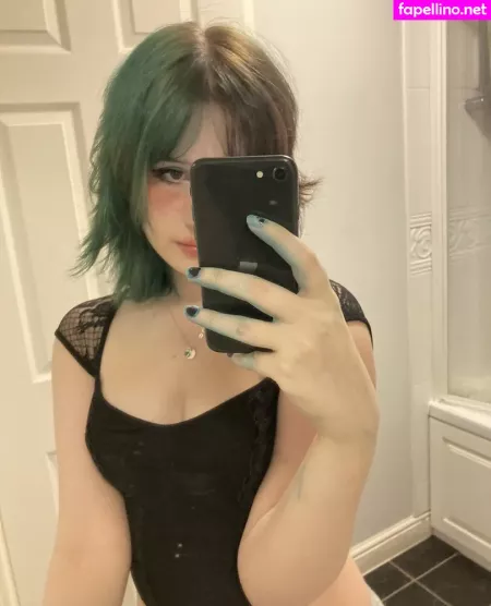 Lauren 1 OnlyFans Thumbnail #4Z0OSE3ZGu