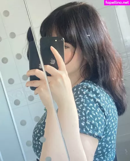 Lauren 1 OnlyFans Thumbnail #CEF1dlhpfg