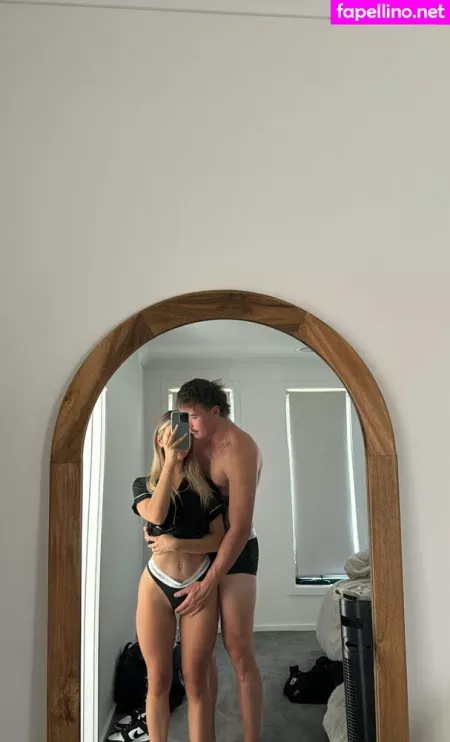 Lauren 1 OnlyFans Thumbnail #Cy3G3ChUzC