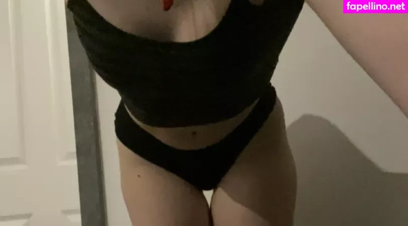 Lauren 1 OnlyFans Thumbnail #GKbFBRFy5y