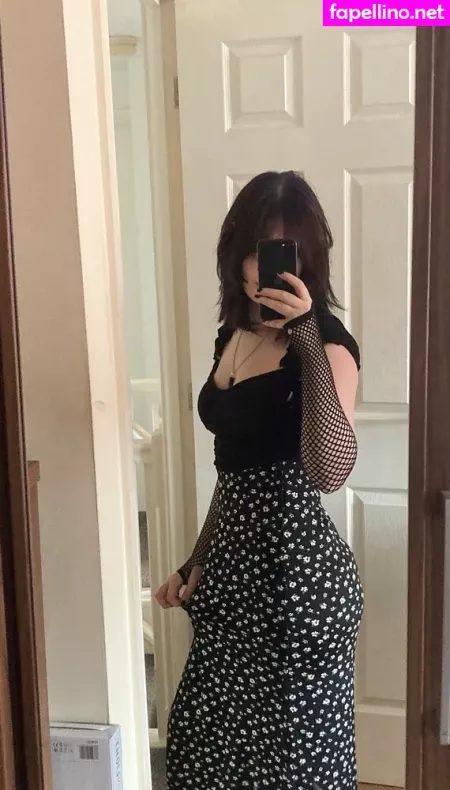 Lauren 1 OnlyFans Thumbnail #IzO7Nz19d3