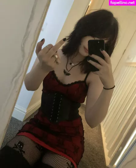 Lauren 1 OnlyFans Thumbnail #RrcmSCxAgh