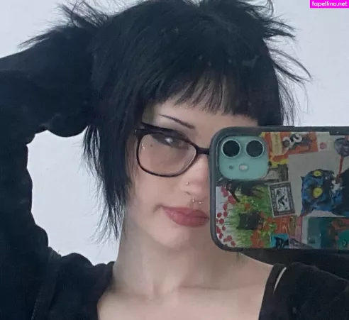 Lauren 1 OnlyFans Thumbnail #TCuUBqO5Vi