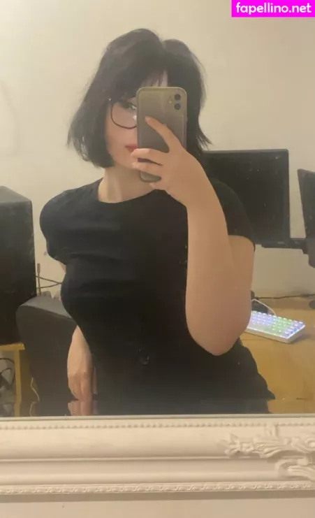 Lauren 1 OnlyFans Thumbnail #YTKJlFjV0r