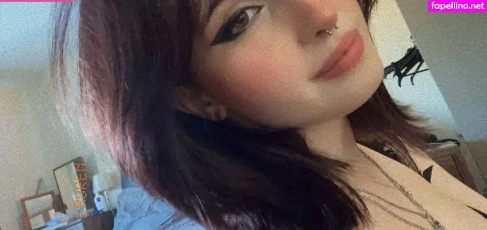 Lauren 1 OnlyFans Thumbnail #YfenuAHK9V