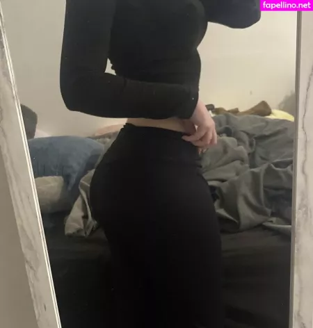 Lauren 1 OnlyFans Thumbnail #Yov1j1VWc5