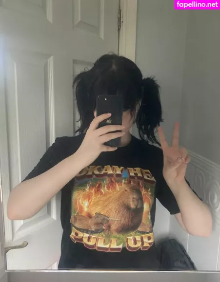 Lauren 1 OnlyFans Thumbnail #c8YuTxjyVO