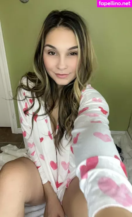 Lauren 1 OnlyFans Thumbnail #xncrs8zaeO