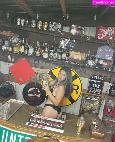 Lauren 1 OnlyFans Thumbnail #yl2KGXL2U1