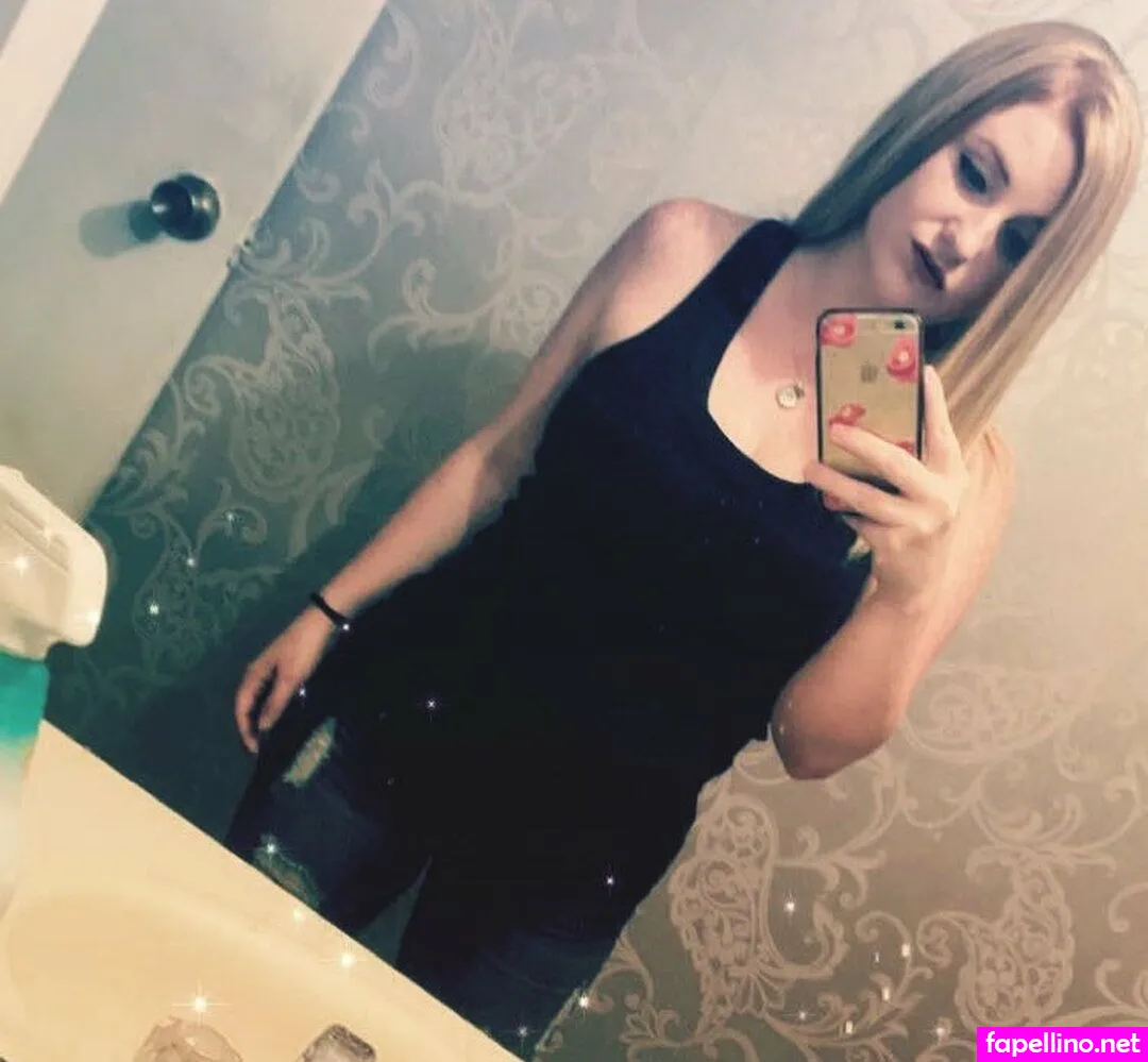 Laurenishere93, https: Nude Leaked OnlyFans Photo #4xgitUJews