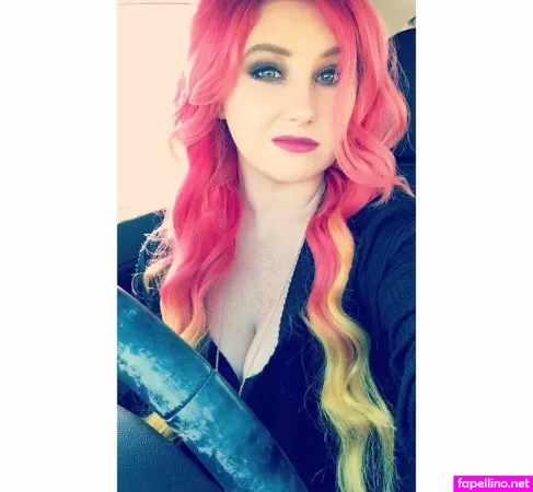 Lauren Baker OnlyFans Thumbnail #8ICQ8zVCyj