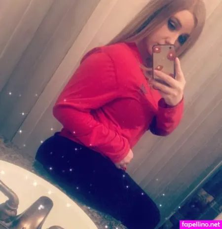 Lauren Baker OnlyFans Thumbnail #9l74saqWBf