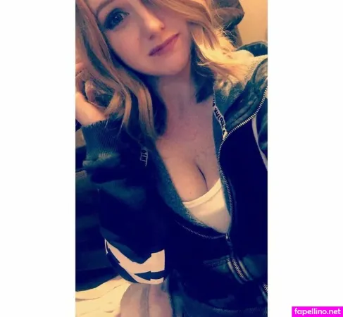 Lauren Baker OnlyFans Thumbnail #JZikU5oC3D