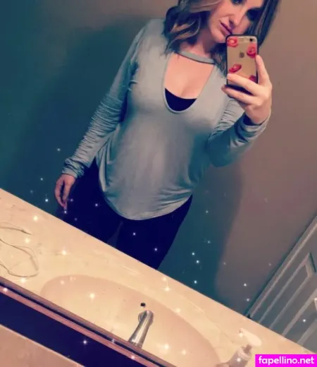 Lauren Baker OnlyFans Thumbnail #Sa5UFWErQ3