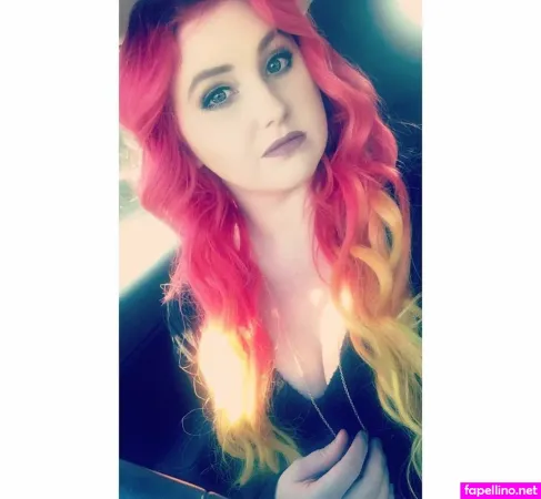 Lauren Baker OnlyFans Thumbnail #Ujh6xINzdq