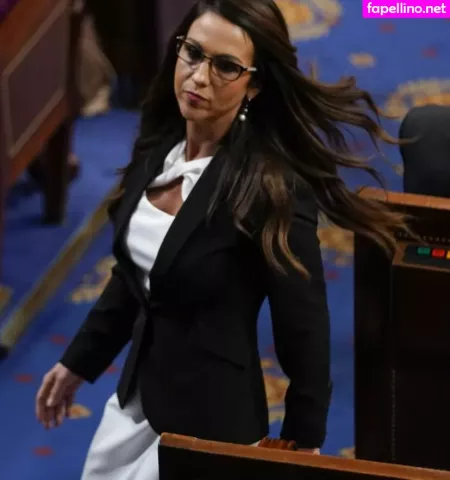 Lauren Boebert OnlyFans Thumbnail #Dm40F1Uram