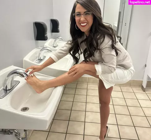 Lauren Boebert OnlyFans Thumbnail #tSKZ5uzO1v