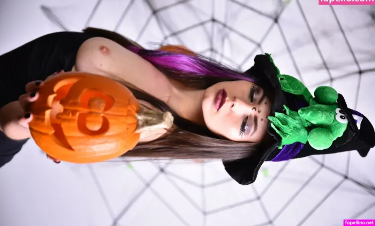 Lauren Brite 19 OnlyFans Thumbnail #kWwYgmKVn9