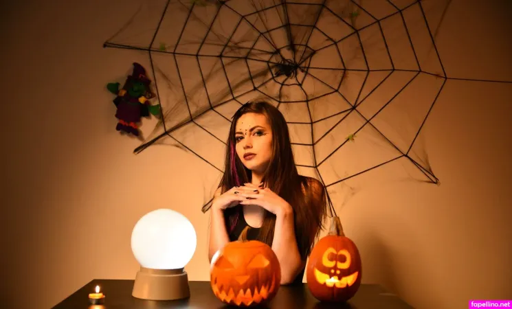 Lauren Brite 19 OnlyFans Thumbnail #pSbTrNcS5Q