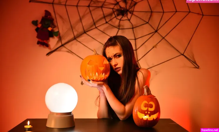 Lauren Brite 19 OnlyFans Thumbnail #xh02Lzw9kG